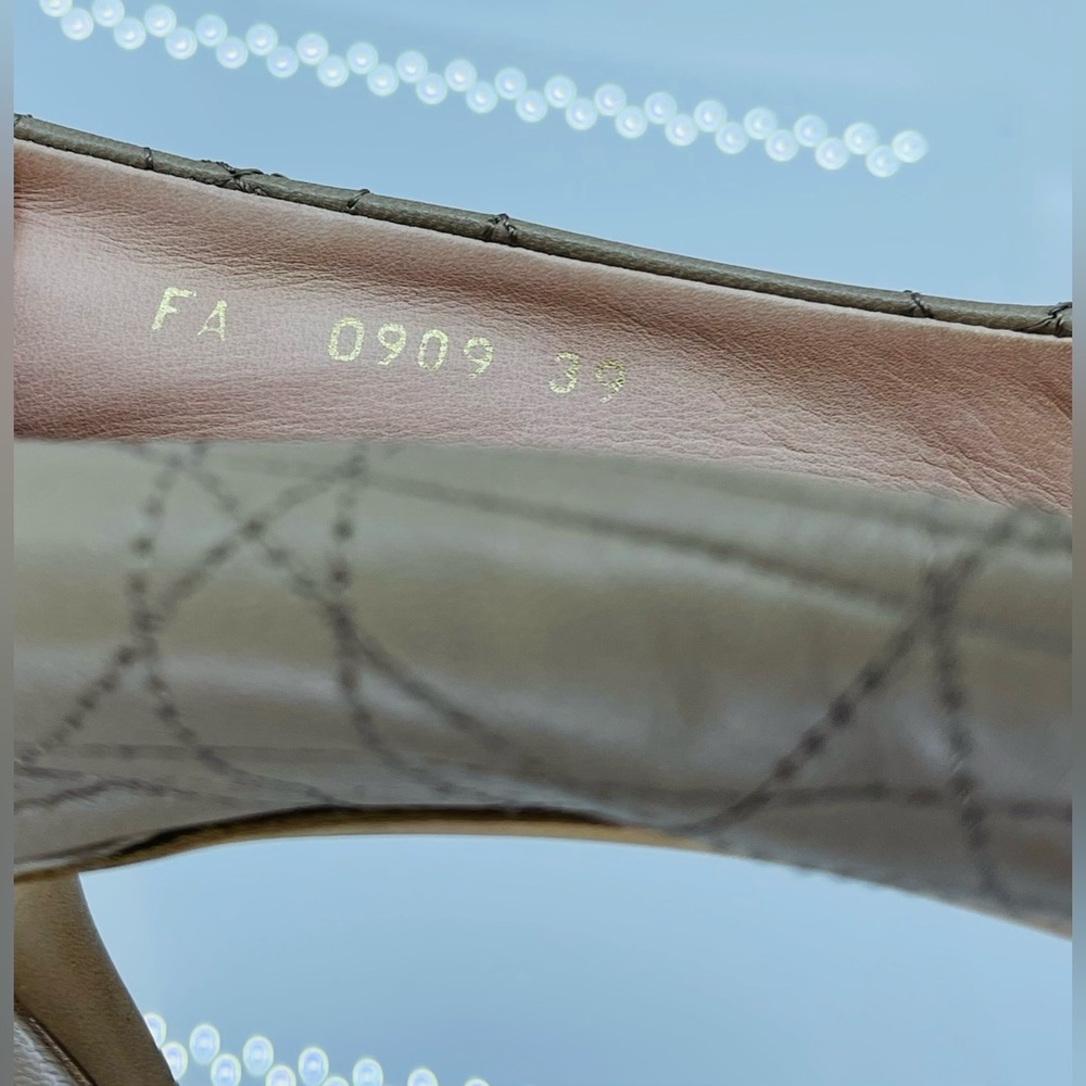 CHRISTIAN DIOR nude cannage quilted pump - Picture 6 of 6